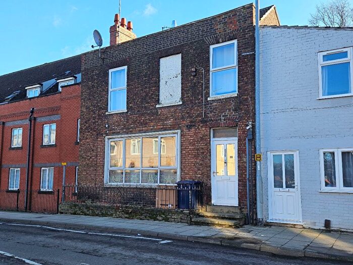 2 Bedroom Flat To Rent In Norwich Road, Wisbech, PE13