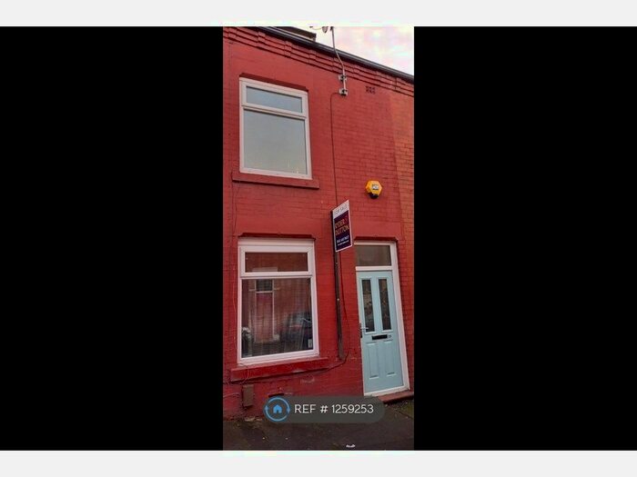 3 Bedroom Terraced House To Rent In Andrew Street, Middleton, Manchester M24