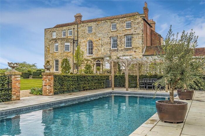 4 Bedroom Link Detached House To Rent In Court Lodge, Lamberhurst, Tunbridge Wells, Kent, TN3