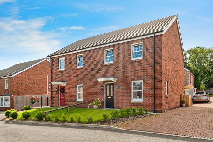 3 Bedroom Semi-Detached House For Sale In Mansion Gardens, Penllergaer, Swansea, SA4