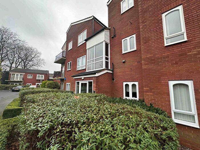 2 Bedroom Flat To Rent In Yewdale, Harborne Road, B17