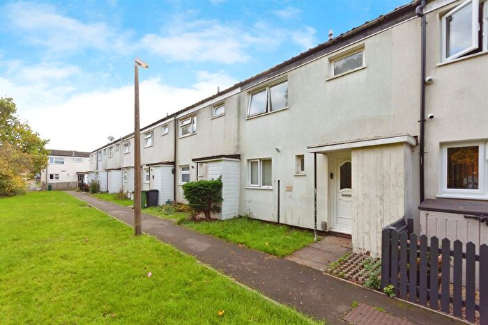 3 Bedroom Terraced House For Sale In Longdon Close, Redditch, B98