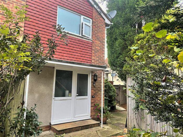 1 Bedroom Flat To Rent In Gunters Lane, Bexhill-On-Sea, TN39