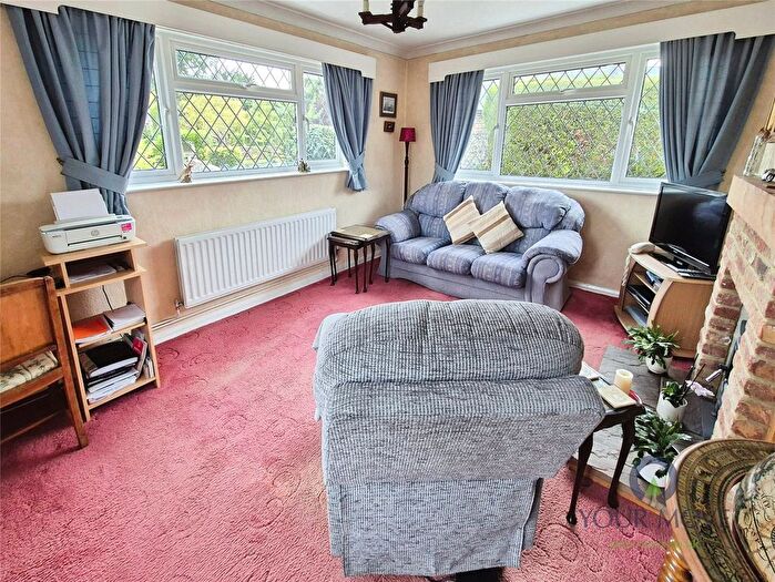 2 Bedroom Bungalow For Sale In Old Mill Lane, Polegate, East Sussex, BN26