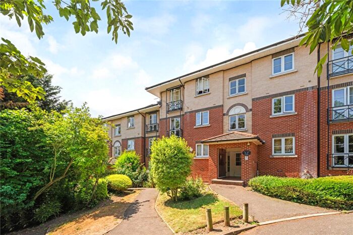 1 Bedroom Apartment For Sale In Underhill Road, East Dulwich, London, SE22