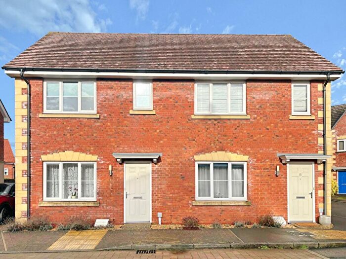 2 Bedroom Flat For Sale In Wand Road, Wells, BA5