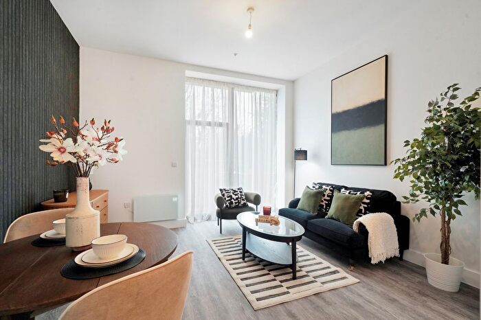 2 Bedroom Flat To Rent In The Bays, Harlow, Essex, CM20