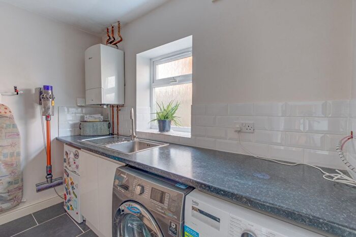 5 Bedroom Detached House For Sale In Bromsgrove Road, Studley, Warwickshire, B80