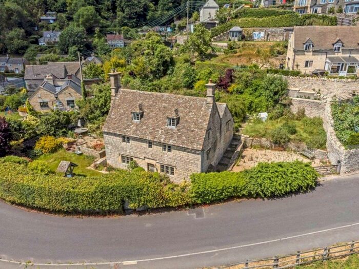 4 Bedroom Cottage To Rent In High Street Ruscombe, GL6