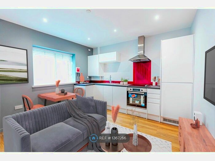 1 Bedroom Flat To Rent In Godfrey Road, Newport, NP20