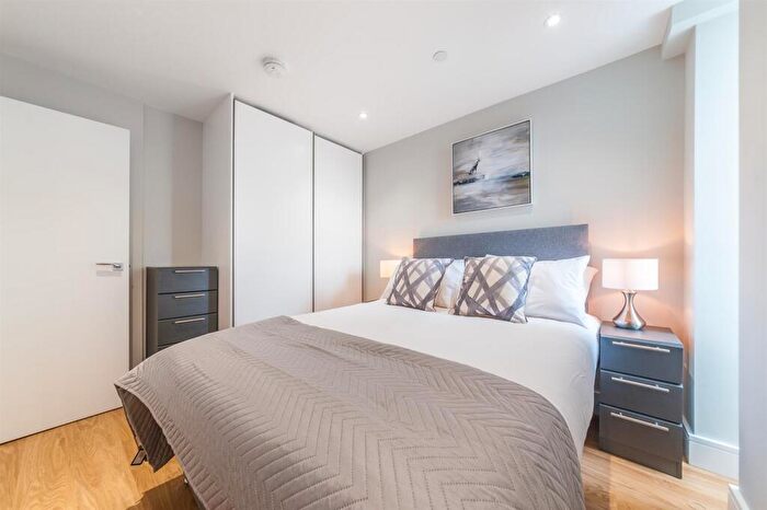 1 Bedroom Apartment To Rent In Springfield Road, Chelmsford, CM2