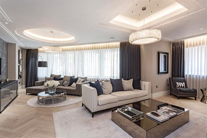 2 Bedroom Flat To Rent In Drake House, Marsham Street, Westminster, London, SW1P