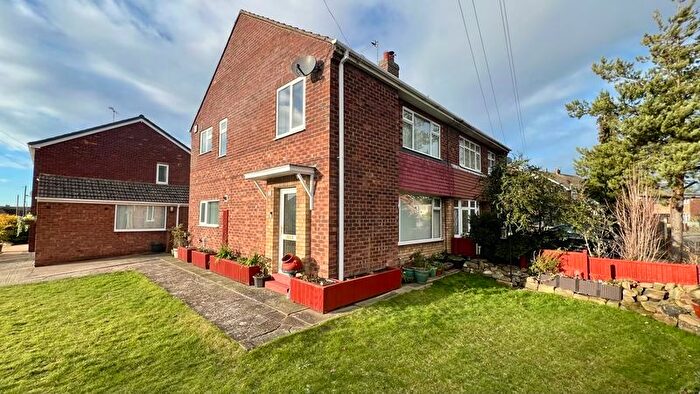 3 Bedroom Semi Detached House For Sale In Ogilvy Drive, Bottesford, DN17