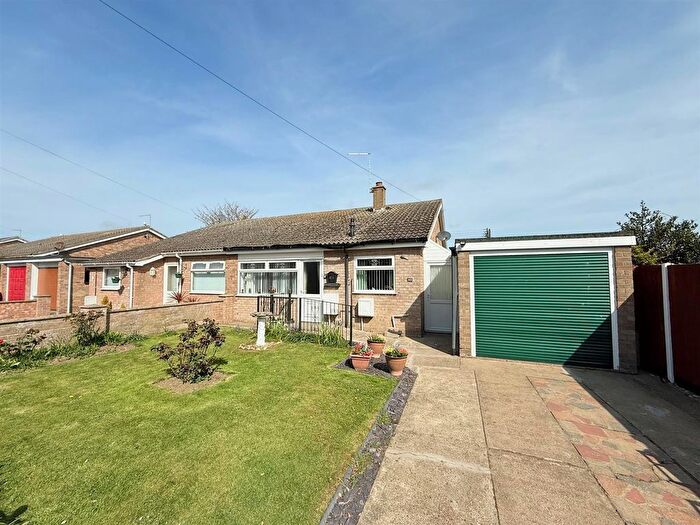 2 Bedroom Semi Detached Bungalow For Sale In Halt Road, Caister-On-Sea, NR30
