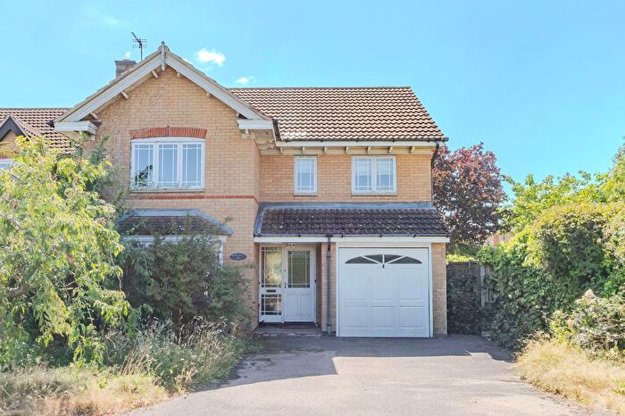4 Bedroom Detached House For Sale In Forest House Lane, Leicester Forest East, LE3