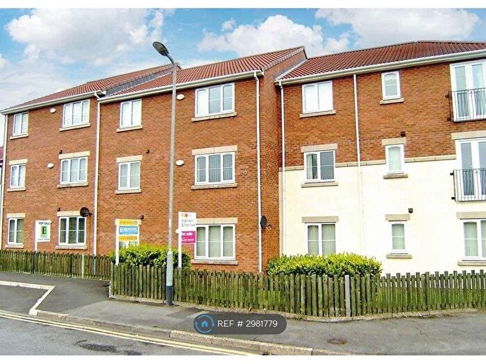 2 Bedroom Flat To Rent In Queens Court, Hartlepool, TS24