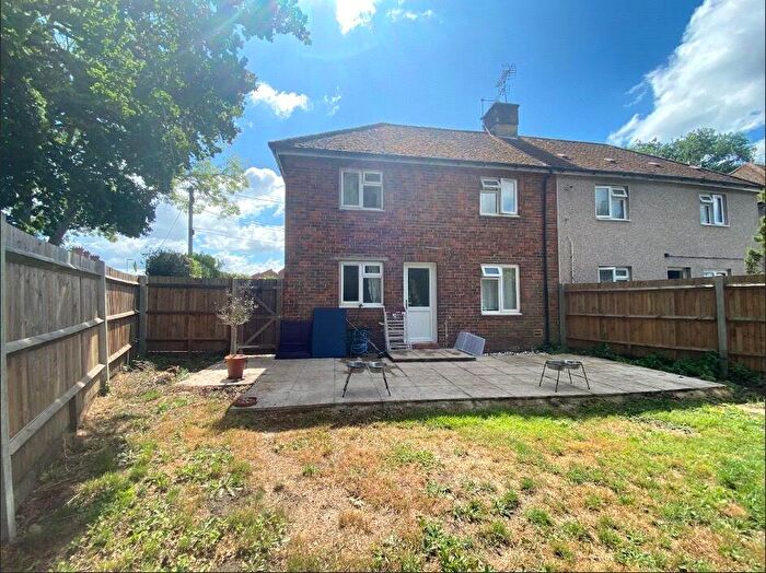 3 Bedroom End Of Terrace House To Rent In Chase Road, Lindford, Bordon, Hampshire, GU35