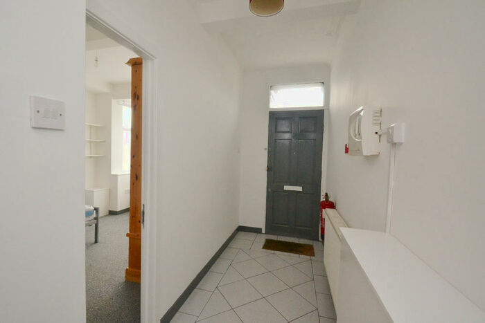 5 Bedroom Terraced House To Rent In Moseley Road, Fallowfield, Manchester, M14