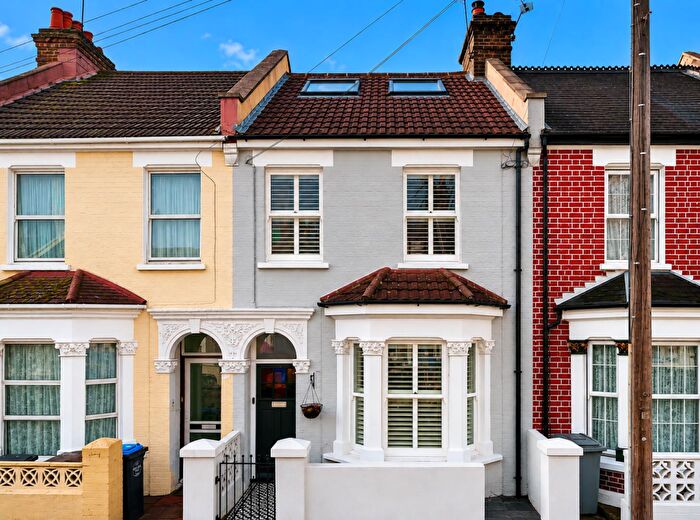 5 Bedroom Terraced House For Sale In Earlsmead Road, London, NW10