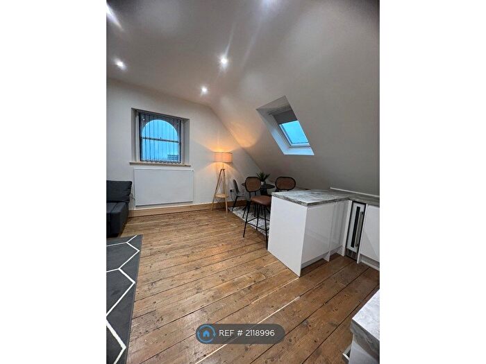 1 Bedroom Flat To Rent In Walliscote Road, Weston-Super-Mare, BS23