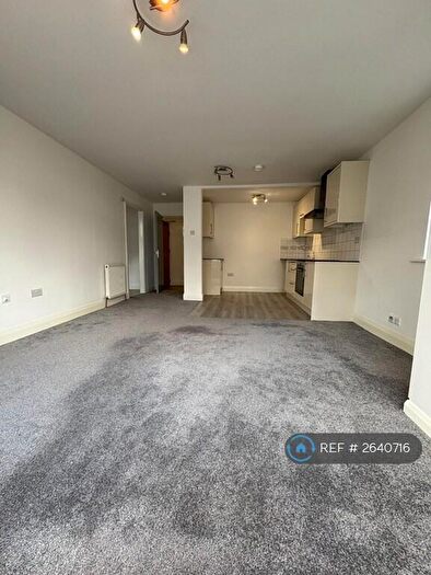 Studio To Rent In Park Lane, Wembley, HA9