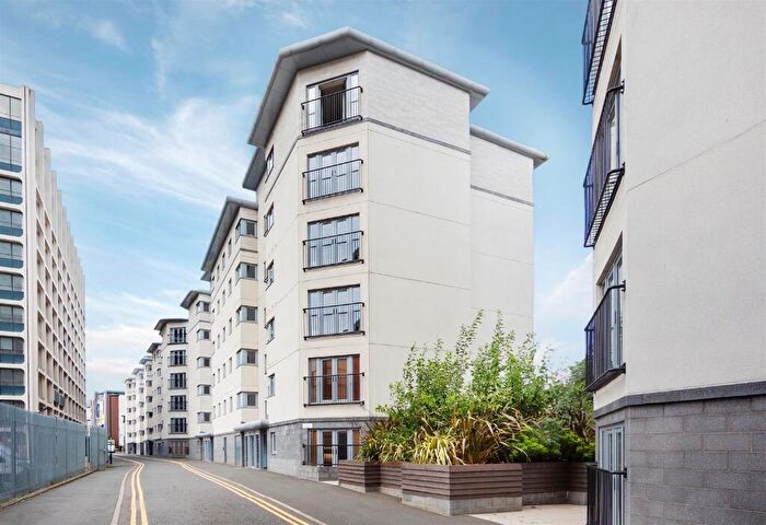 6 Bedroom Apartment To Rent In Stepney Lane, Newcastle Upon Tyne, NE1