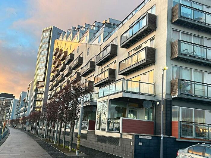 2 Bedroom Flat For Sale In Flat /, Meadowside Quay Walk, G11