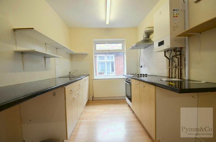 2 Bedroom Flat To Rent In Woodcock Road, Norwich, NR3