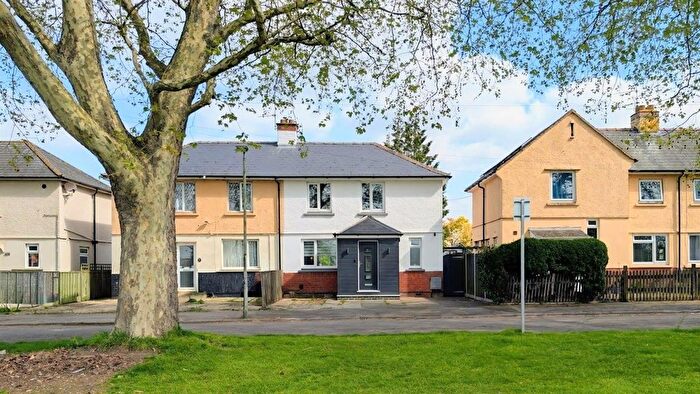 3 Bedroom Semi Detached House For Sale In Dorney Road, Gloucester, GL1