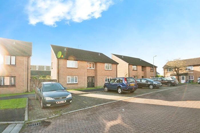 1 Bedroom Studio For Sale In Limeslade Close, Cardiff, CF5