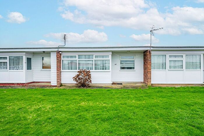 2 Bedroom Chalet For Sale In Newport Road, Hemsby, NR29