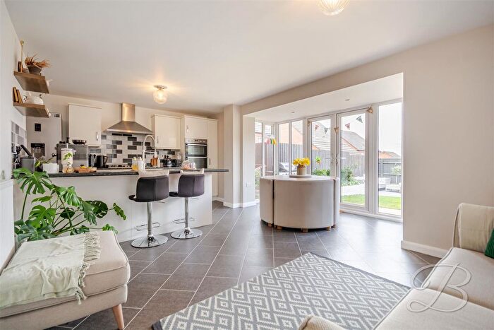 4 Bedroom Detached House For Sale In Goldcrest Road, Forest Town, Mansfield, NG19