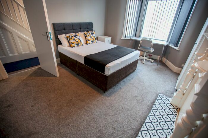 3 Bedroom Terraced House To Rent In Esher Road, Liverpool, L6