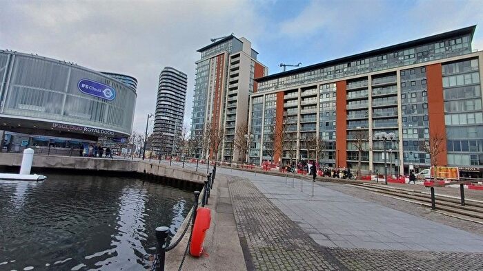 1 Bedroom Flat For Sale In Western Gateway, London, E16