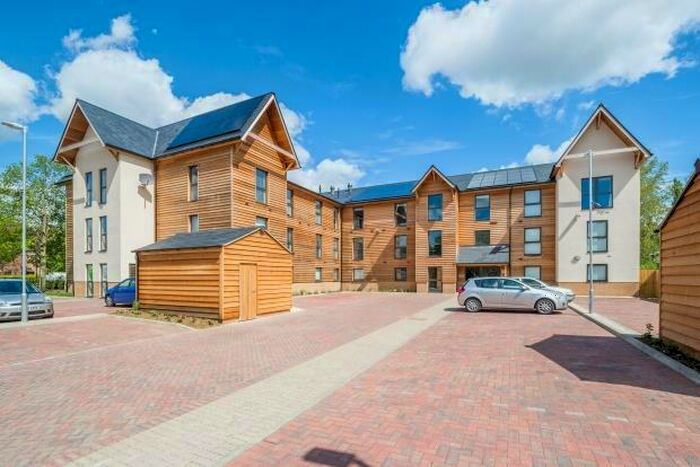 Studio To Rent In Waterside House, Peartree Bridge, Milton Keynes, MK6