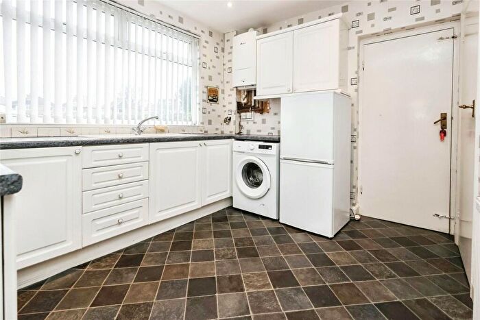 2 Bedroom Semi-Detached House For Sale In Swinbrook Grove, Great Barr, West Midlands, B44