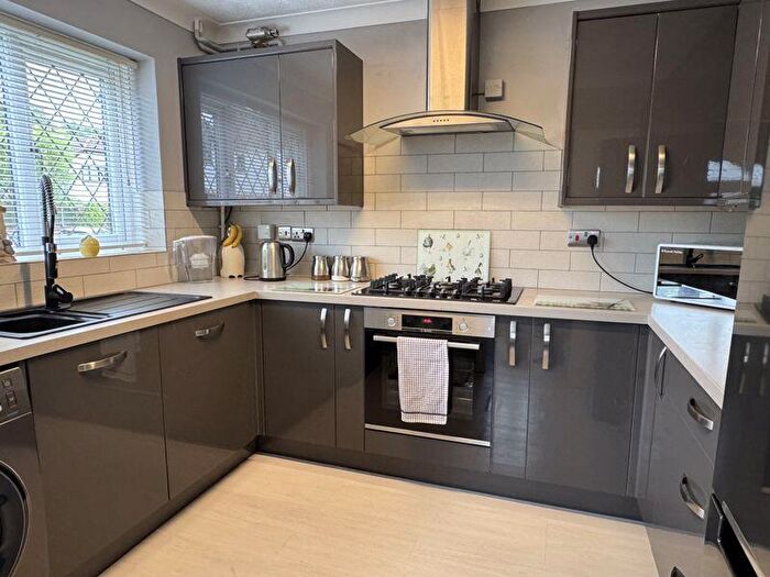 3 Bedroom Semi-Detached House For Sale In Woodlands Drive, Sandford, Wareham, BH20