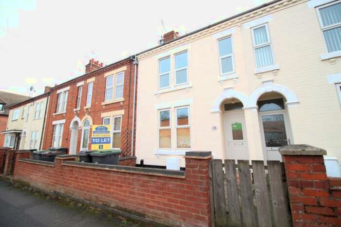 3 Bedroom Terraced House To Rent In Washbrook Road, Rushden, NN10