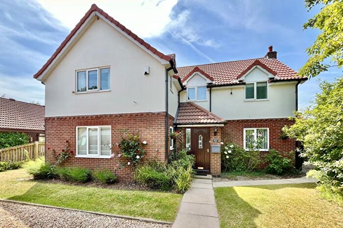 4 Bedroom Detached House For Sale In Laburnum House, Field Lane, Wroot, DN9