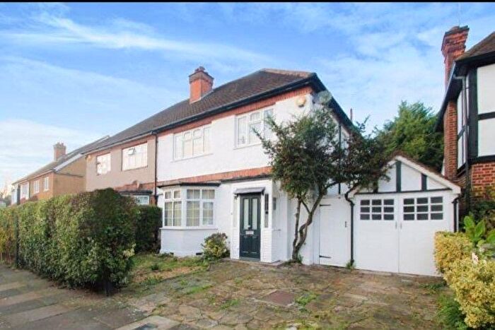 3 Bedroom Semi Detached House To Rent In Bonnersfield Lane, Harrow -, HA1