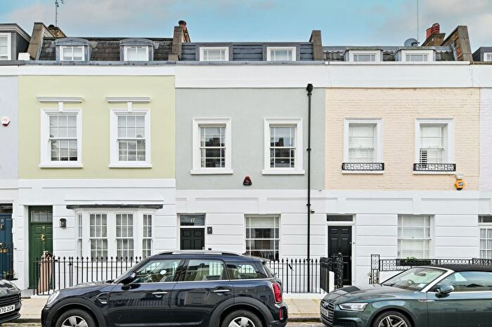 4 Bedroom Detached House For Sale In Smith Terrace, London, SW3