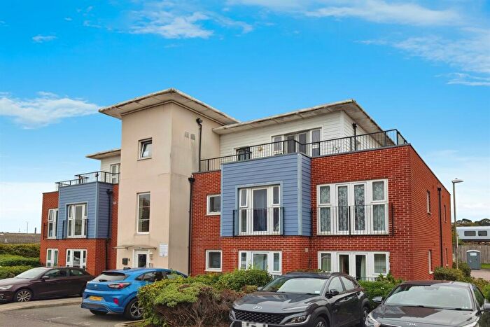 2 Bedroom Flat To Rent In Alexander Square, SO50