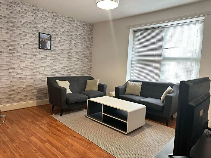 2 Bedroom Flat To Rent In Briar Road, Nether Edge, Sheffield, S7
