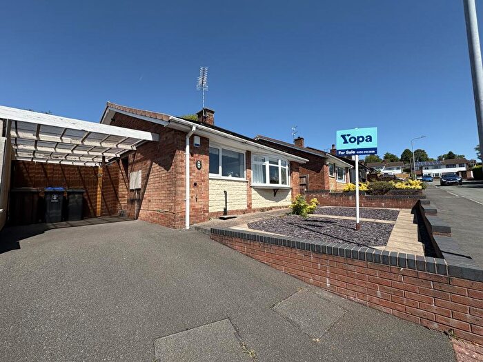 2 Bedroom Bungalow For Sale In Parklands Road, Upper Tean, Stoke-on-trent, ST10
