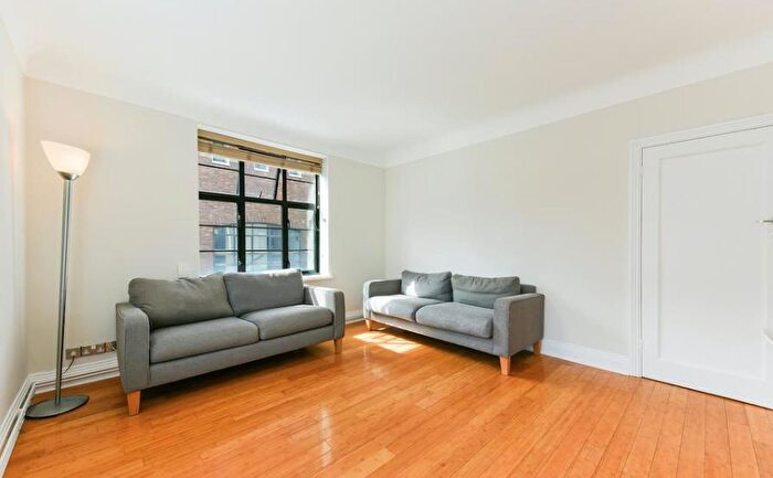 1 Bedroom Apartment To Rent In Park Road, St John's Wood, London, NW8