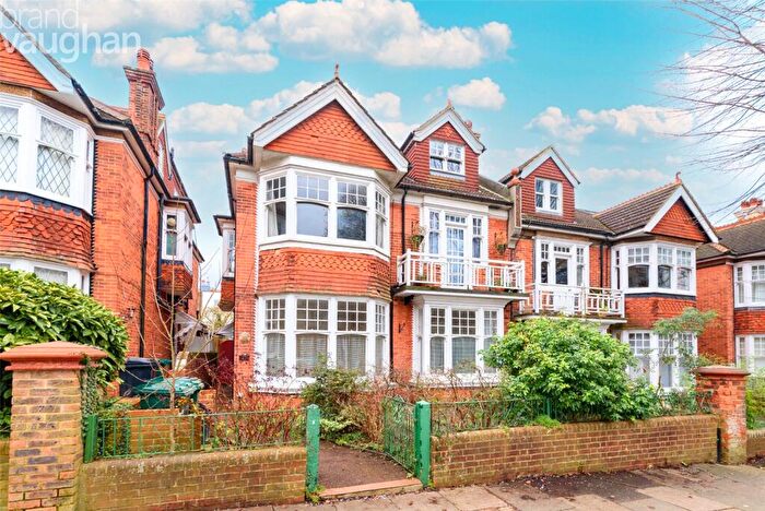2 Bedroom Flat For Sale In Wilbury Villas, Hove, East Sussex, BN3