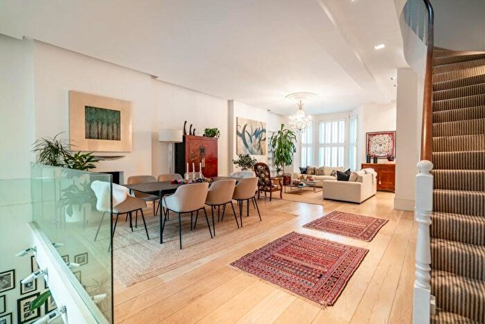 6 Bedroom Terraced House To Rent In Elsham Road, Holland Park, W14