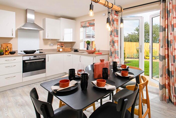 3 Bedroom End Of Terrace House For Sale In Nuffield Road, St Neots, Cambridgeshire, PE19