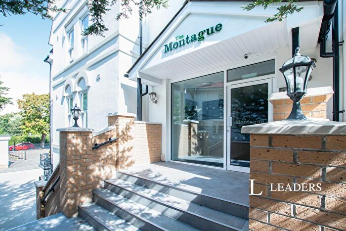 2 Bedroom Flat To Rent In The Montague, Durley Road South, BH2
