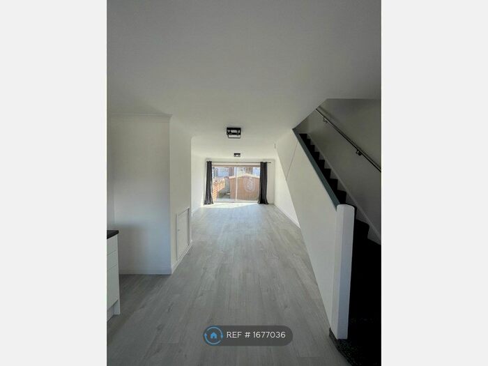 2 Bedroom Terraced House To Rent In Seagull Road, Rochester, ME2